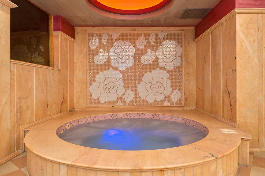 Hotel Club Central Hisarya Ngoại thất bức ảnh