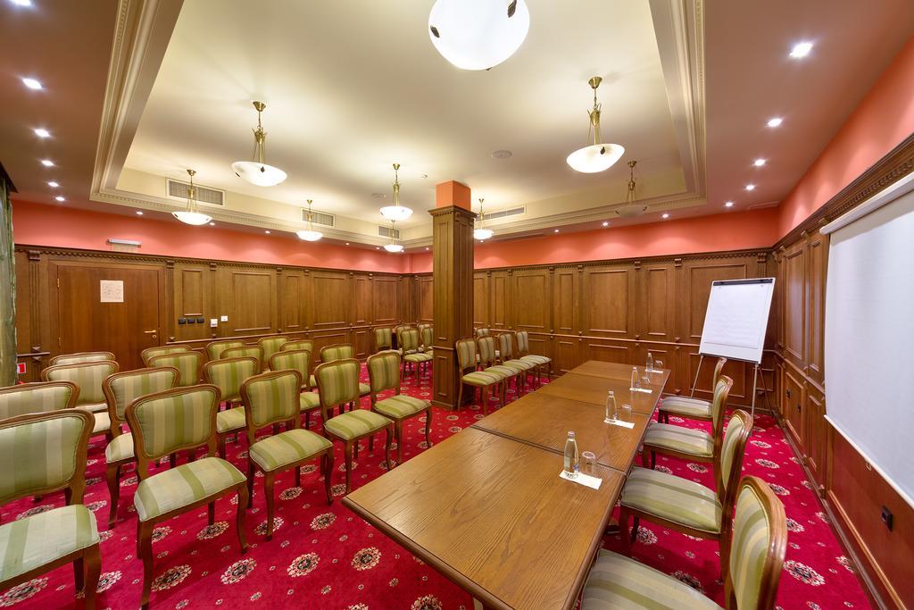 Hotel Club Central Hisarya Ngoại thất bức ảnh